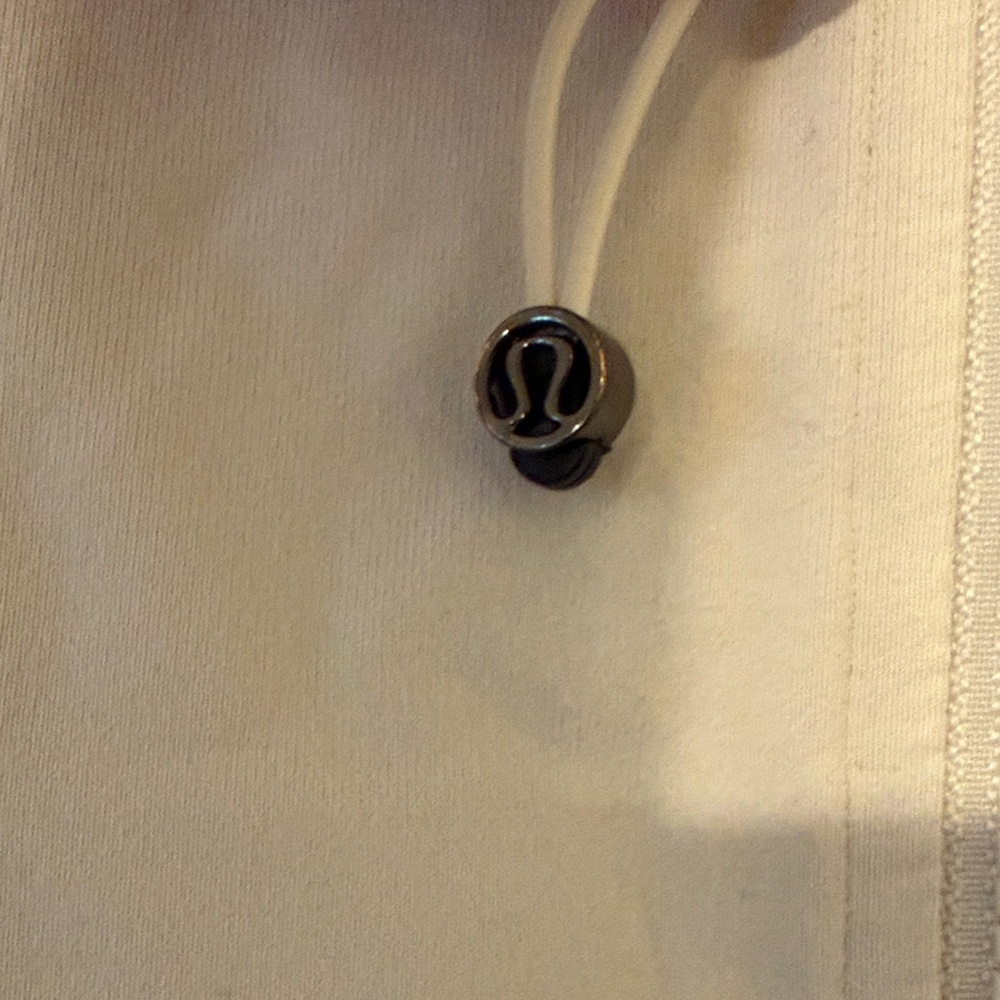 Lululemon Define Jacket - Picture 4 of 7